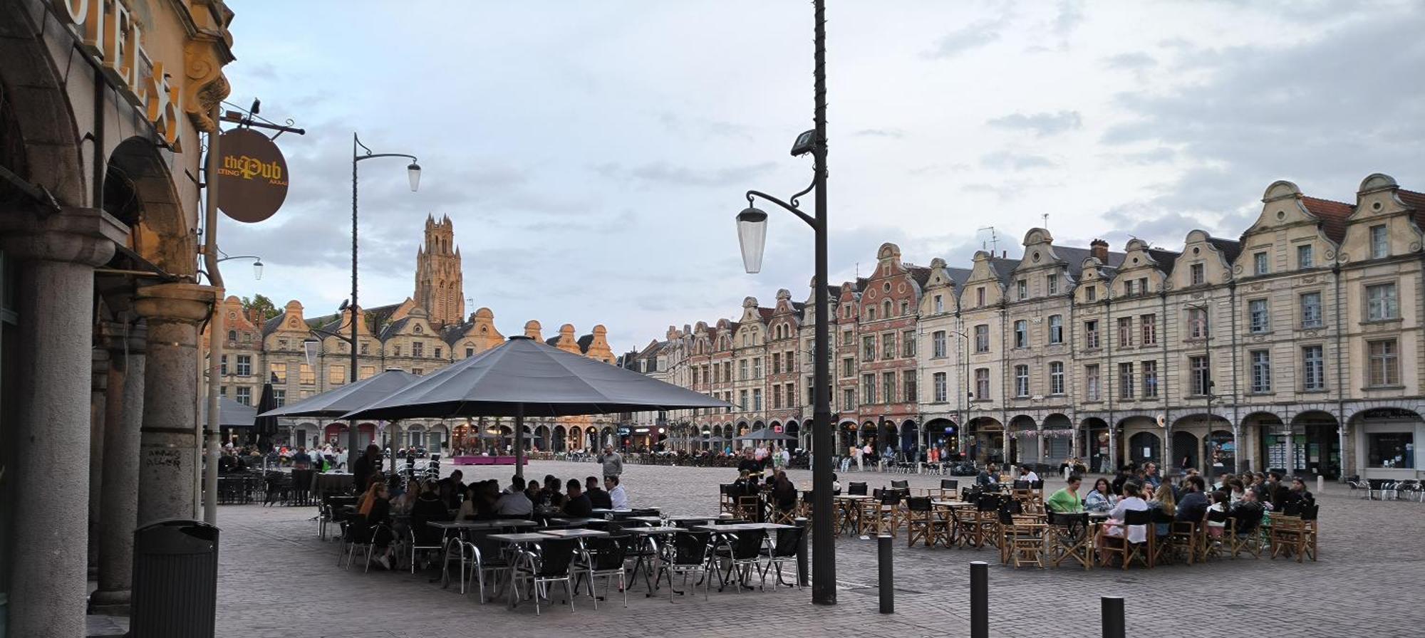 L'Appart Caroline - Proche Du Beffroi Arras Luaran gambar
